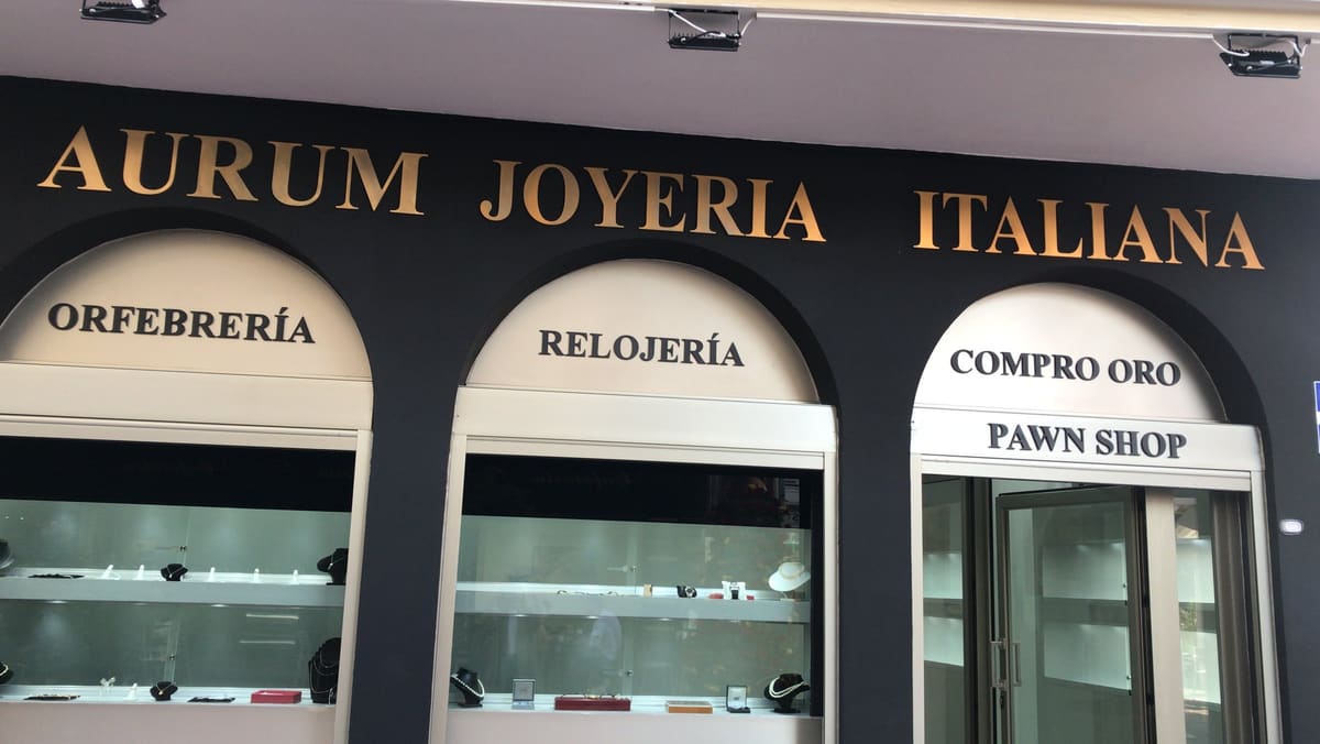 The Aurum Joyería Italiana shop front in Estepona